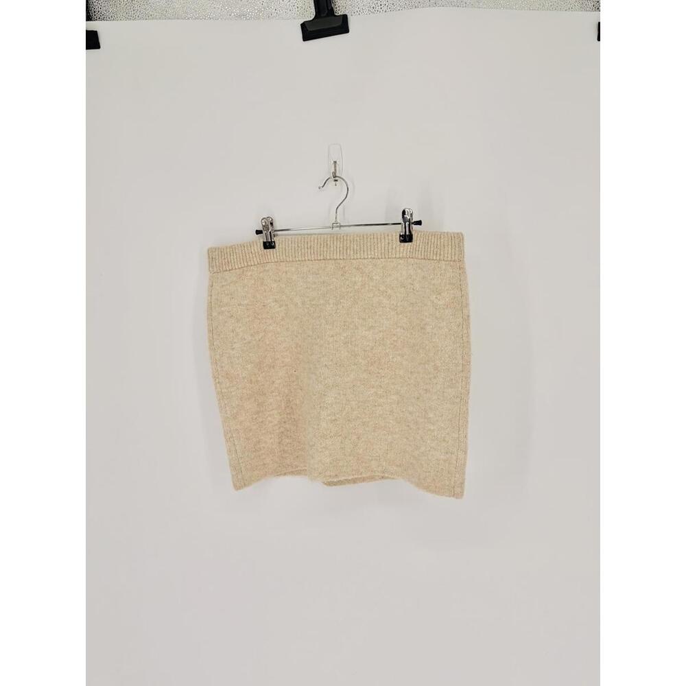 American Eagle Soft Knit Beige Mini Skirt Stretch Fit Large Wool Blend